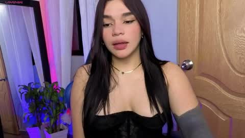 veronica_118 online show from April 4, 2026, 2:21 am