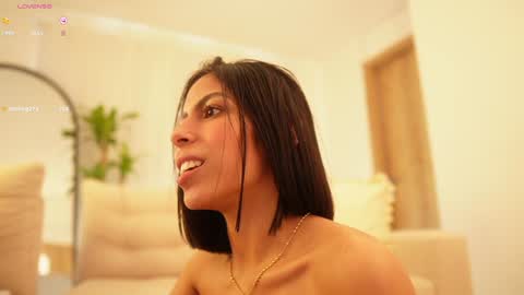 Veronica online show from December 20, 2024, 2:49 pm