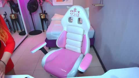 veronica online show from February 4, 2026, 7:31 pm