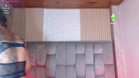 Snapshot of veronica_saenzz1 chatting on February 20, 2025, 1:08 pm Vero online show from February 20, 2025, 1:08 pm