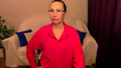 Veronica online show from October 28, 2025, 4:09 pm