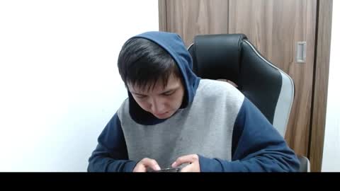 Veronica Clark online show from December 6, 2024, 4:14 am