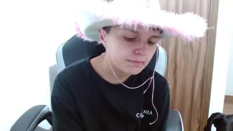 Veronica Clark online show from December 20, 2024, 2:52 am