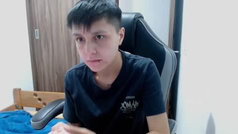 Veronica Clark online show from February 22, 2025, 1:00 am