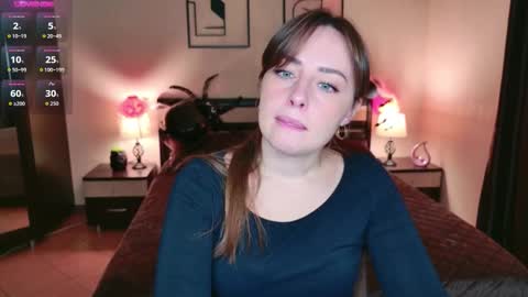 Veronica online show from November 1, 2025, 9:44 am