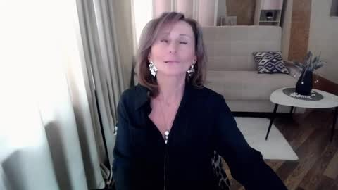 Helen online show from February 19, 2025, 11:06 am