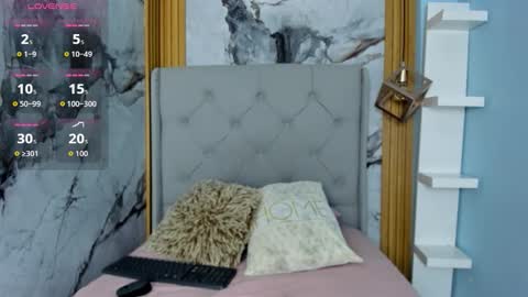 Veronica online show from October 29, 2025, 8:54 pm