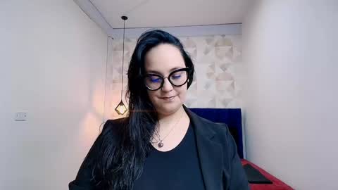 Snapshot of veroniicabbw chatting on December 23, 2024, 11:57 am veroniicabbw online show from December 23, 2024, 11:57 am