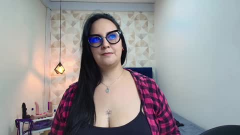 Snapshot of veroniicabbw chatting on February 6, 2025, 4:36 pm veroniicabbw online show from February 6, 2025, 4:36 pm