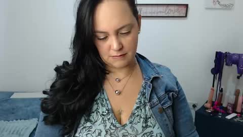 Snapshot of veroniicabbw_ chatting on May 22, 2026, 1:06 pm veroniicabbw_ online show from May 22, 2026, 1:06 pm