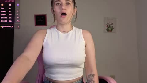 Vero online show from December 14, 2025, 10:25 pm