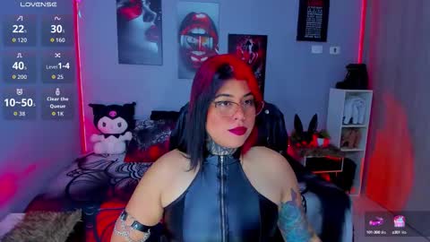 Snapshot of veronika_metalstar chatting on October 3, 2025, 1:08 pm Miss Veronika online show from October 3, 2025, 1:08 pm