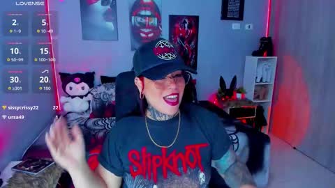 Snapshot of veronika_metalstar chatting on October 6, 2025, 2:03 pm Miss Veronika online show from October 6, 2025, 2:03 pm