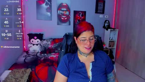 Snapshot of veronika_metalstar chatting on October 30, 2025, 5:09 am Miss Veronika online show from October 30, 2025, 5:09 am