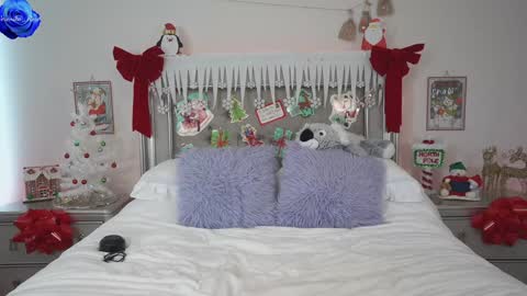 Snapshot of veronika_rose chatting on December 23, 2024, 5:11 pm Veronika Rose please click show more if you want to see more of my content online show from December 23, 2024, 5:11 pm