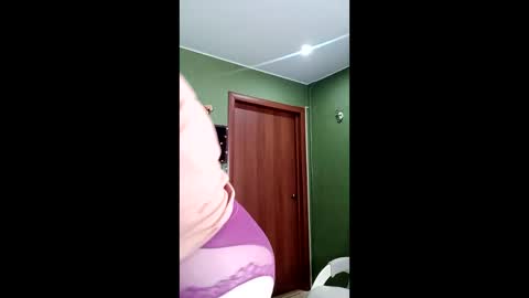 VeronikawGold online show from March 13, 2026, 4:57 pm