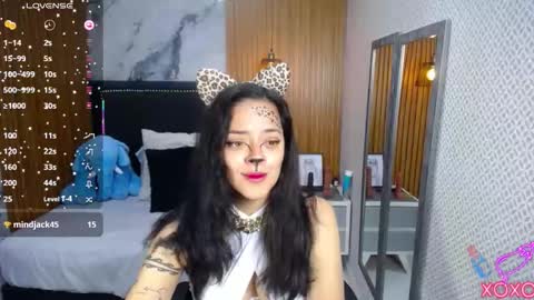 VEROS online show from October 23, 2025, 2:55 am