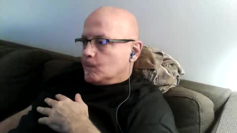 Snapshot of veryharrrrd chatting on January 3, 2025, 12:19 pm Marco online show from January 3, 2025, 12:19 pm