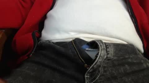 Erik online show from January 19, 2025, 2:59 pm