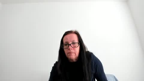 verysassypeachgoddess online show from January 11, 2026, 3:50 pm