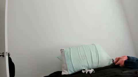 verysassypeachgoddess online show from April 10, 2026, 1:38 pm