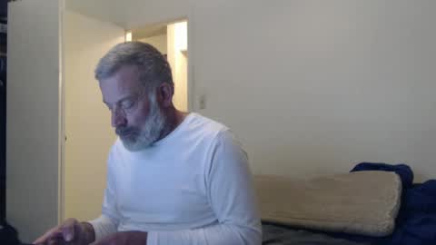 hairy man online show from January 18, 2025, 12:57 am