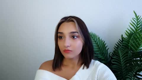 Ana online show from October 4, 2025, 11:30 am