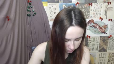veryveryvery_shy online show from January 19, 2026, 6:28 am