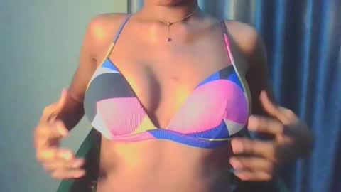 verywetpussy  online show from September 28, 2025, 4:34 pm