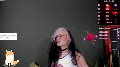 natalia gomez online show from May 30, 2026, 9:34 pm