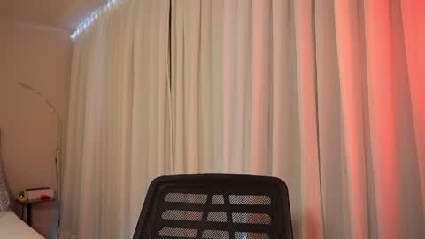 Vexa Nyx online show from May 15, 2026, 3:35 am