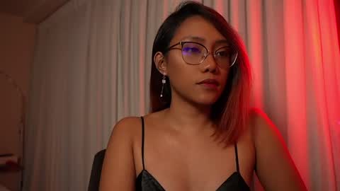 Vexa Nyx online show from May 16, 2026, 2:38 pm