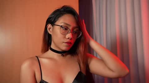Vexa Nyx online show from May 24, 2026, 12:54 pm