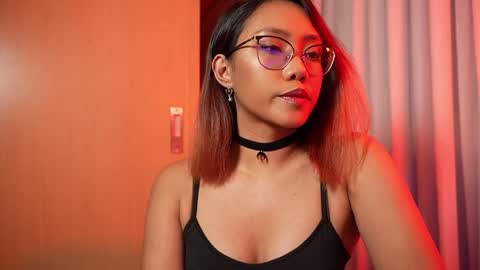 Vexa Nyx online show from May 25, 2026, 12:22 pm