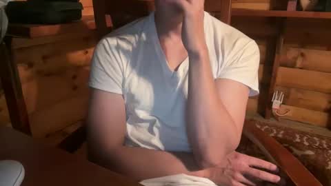 Snapshot of vexelgain chatting on November 6, 2025, 3:29 am HendasWerout online show from November 6, 2025, 3:29 am