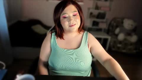 Snapshot of vi__vixen chatting on November 5, 2025, 9:42 am Vi Vixen online show from November 5, 2025, 9:42 am