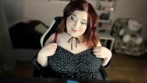 Snapshot of vi__vixen chatting on November 8, 2025, 5:56 pm Vi Vixen online show from November 8, 2025, 5:56 pm