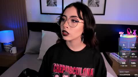 Anaya online show from November 2, 2025, 11:34 am