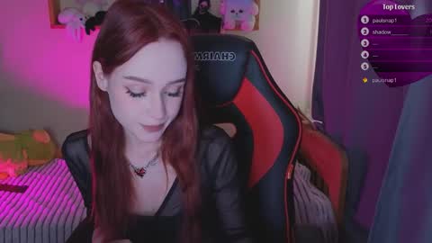 Snapshot of vi_kiiii chatting on September 18, 2025, 4:03 am vi kiiii online show from September 18, 2025, 4:03 am