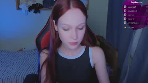 Snapshot of vi_kiiii chatting on September 24, 2025, 3:15 pm vi kiiii online show from September 24, 2025, 3:15 pm
