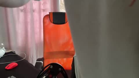 vialeras online show from February 3, 2026, 8:08 am