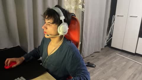 vialeras online show from March 3, 2026, 12:28 am