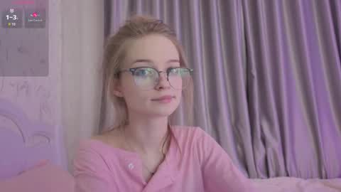 Vi online show from October 15, 2025, 10:43 pm