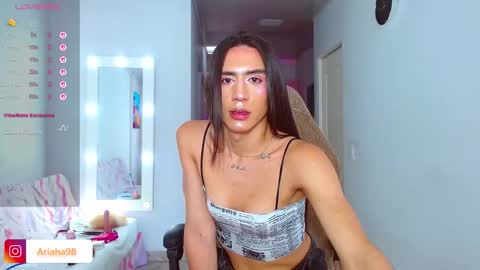 Snapshot of viannca__ chatting on November 9, 2025, 8:07 pm Ariana online show from November 9, 2025, 8:07 pm