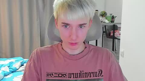 vibemygirl online show from October 8, 2025, 7:50 am