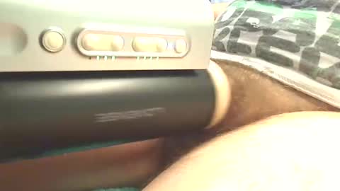 Snapshot of vibralove90 chatting on September 22, 2025, 5:53 am Vibralove online show from September 22, 2025, 5:53 am