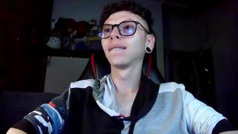 Vicent Brais online show from February 19, 2025, 12:57 am