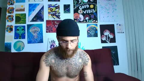 Snapshot of vickingcock7 chatting on October 10, 2025, 9:08 am vickingcock7 online show from October 10, 2025, 9:08 am