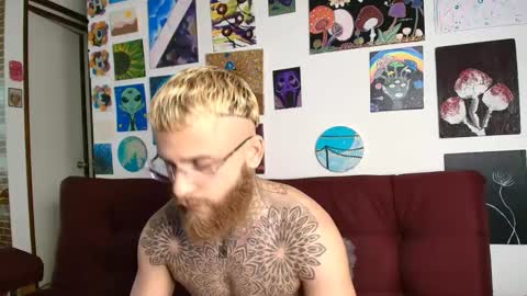 Snapshot of vickingcock7 chatting on October 14, 2025, 8:59 am vickingcock7 online show from October 14, 2025, 8:59 am