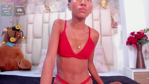 Snapshot of vicky_castillo chatting on May 25, 2026, 4:07 am Vicky Castillo online show from May 25, 2026, 4:07 am